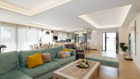 Villa for sale in El Mirador, Marbella City