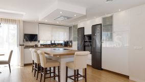 Villa for sale in El Mirador, Marbella City