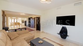 Villa for sale in Hacienda las Chapas, Marbella East