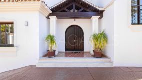 Villa for sale in Hacienda las Chapas, Marbella East