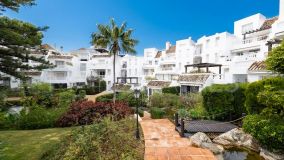 Ground Floor Apartment for sale in White Pearl Beach, Marbella East