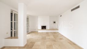 Apartamento en venta en Jardines de las Golondrinas, Marbella Este