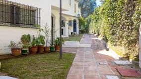 Radhus for sale in El Capricho, Marbella Golden Mile