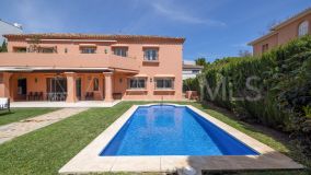 Villa for sale in Casablanca, Marbella Golden Mile