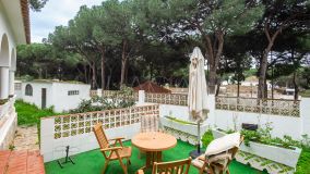 Chalet for sale in Artola, Marbella East