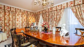 Ático en venta en Playa de la Fontanilla, Marbella Ciudad