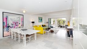 Appartement for sale in Cabopino, Marbella Est