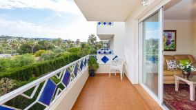 Lägenhet for sale in Las Chapas, Marbella Öst