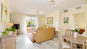 Lägenhet for sale in Las Chapas, Marbella Öst