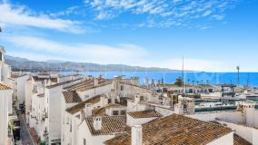 1 bedroom penthouse for sale in Marbella - Puerto Banus