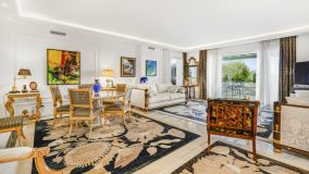 Penthouse for sale in Marbella Golden Mile