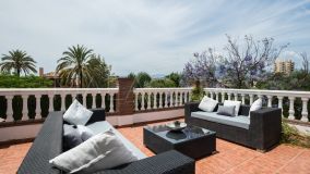 Chalet en venta en Nueva Andalucia, Marbella