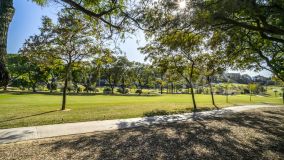 Apartamento en venta en Nueva Andalucia, Marbella