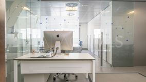 Local Comercial en venta en Marbella - Puerto Banus