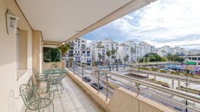 Apartamento en venta en Marbella - Puerto Banus