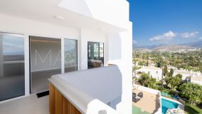 Apartamento en venta en Nueva Andalucia, Marbella