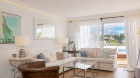 Apartamento en venta en Benahavis