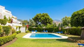 Apartamento en venta en Benahavis