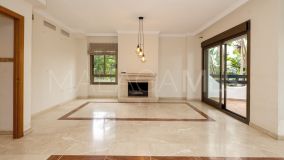 Chalet for sale in Marbella Golden Mile