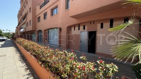 Local comercial en venta en Estepona