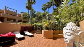 For sale ground floor apartment in Bel Air with 2 bedrooms