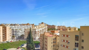 Apartamento en venta en Avda de Andalucia - Sierra de Estepona, Estepona Ciudad