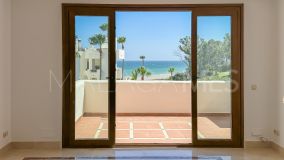 Penthouse for sale in El Velerin, Estepona East