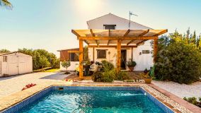 Villa en venta en El Velerin, Estepona Este