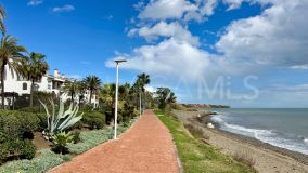 Studio for sale in Hacienda Beach, Estepona Est