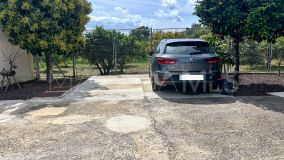 House for sale in Guadalobon, Estepona West