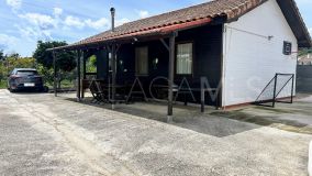 House for sale in Guadalobon, Estepona West