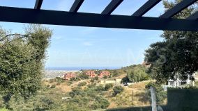 Apartment for sale in La Mairena, Marbella East
