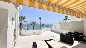 Penthouse for sale in Dominion Beach, Estepona East