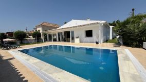 Villa for sale in S. Pedro Centro, San Pedro de Alcantara