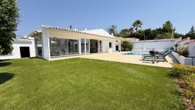 Villa for sale in S. Pedro Centro, San Pedro de Alcantara