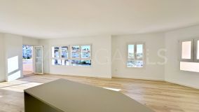 Apartamento en venta en Nueva Andalucia, Marbella