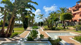 Lägenhet for sale in Playa del Angel, Estepona Stad
