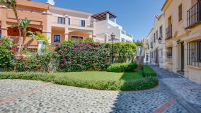 House for sale in El Paraiso, Estepona East