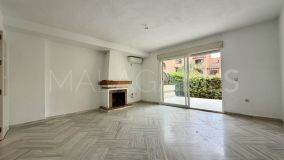 Maison de Ville for sale in Garden Beach, Estepona Est