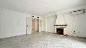 Adosado en venta en Garden Beach, Estepona Este