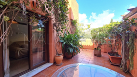 Apartment for sale in Playa del Angel, Estepona Town