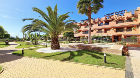 Apartment for sale in Playa del Angel, Estepona Town