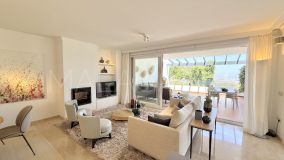 Apartamento en venta en La Mairena, Marbella Este