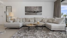Apartamento Planta Baja en venta en Aqualina, Benahavis
