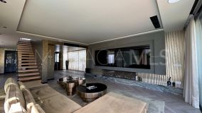 Villa en venta en El Campanario, Estepona Este