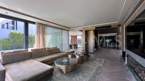 Villa en venta en El Campanario, Estepona Este