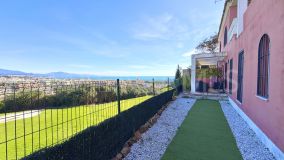 Duplex rez de chaussée for sale in La Duquesa, Manilva