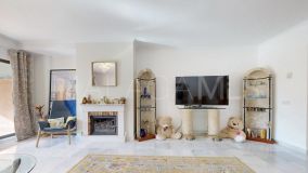 Apartment for sale in Hacienda del Sol, Estepona East