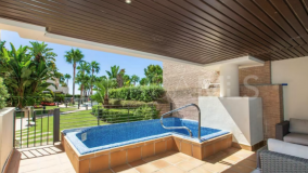 Apartamento Planta Baja en venta en Bahia de la Plata, Estepona Este