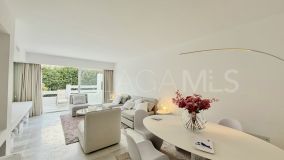 Apartment for sale in Alcazaba, Marbella - Puerto Banus